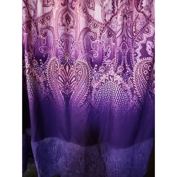 One World Womens Medium Blue Paisley Printed Tshirt Tunic Top NWT B7 Excellent - Picture 6 of 6